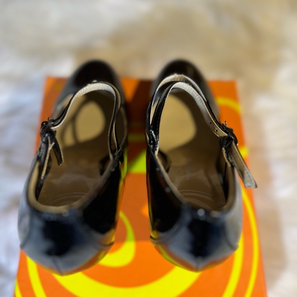 Gabriella Rocha Shiny Black Heels - Picture 5 of 10